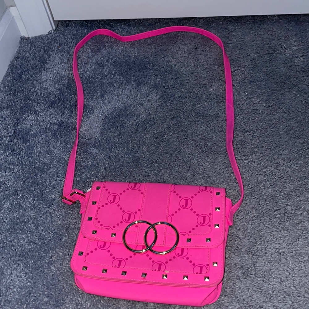 Selling a Purse